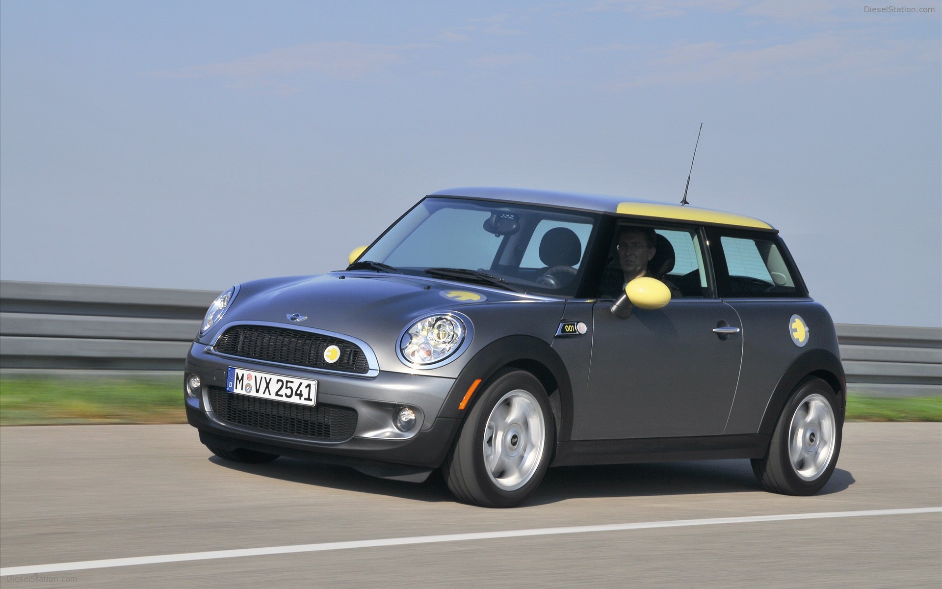 BMW MINI E
